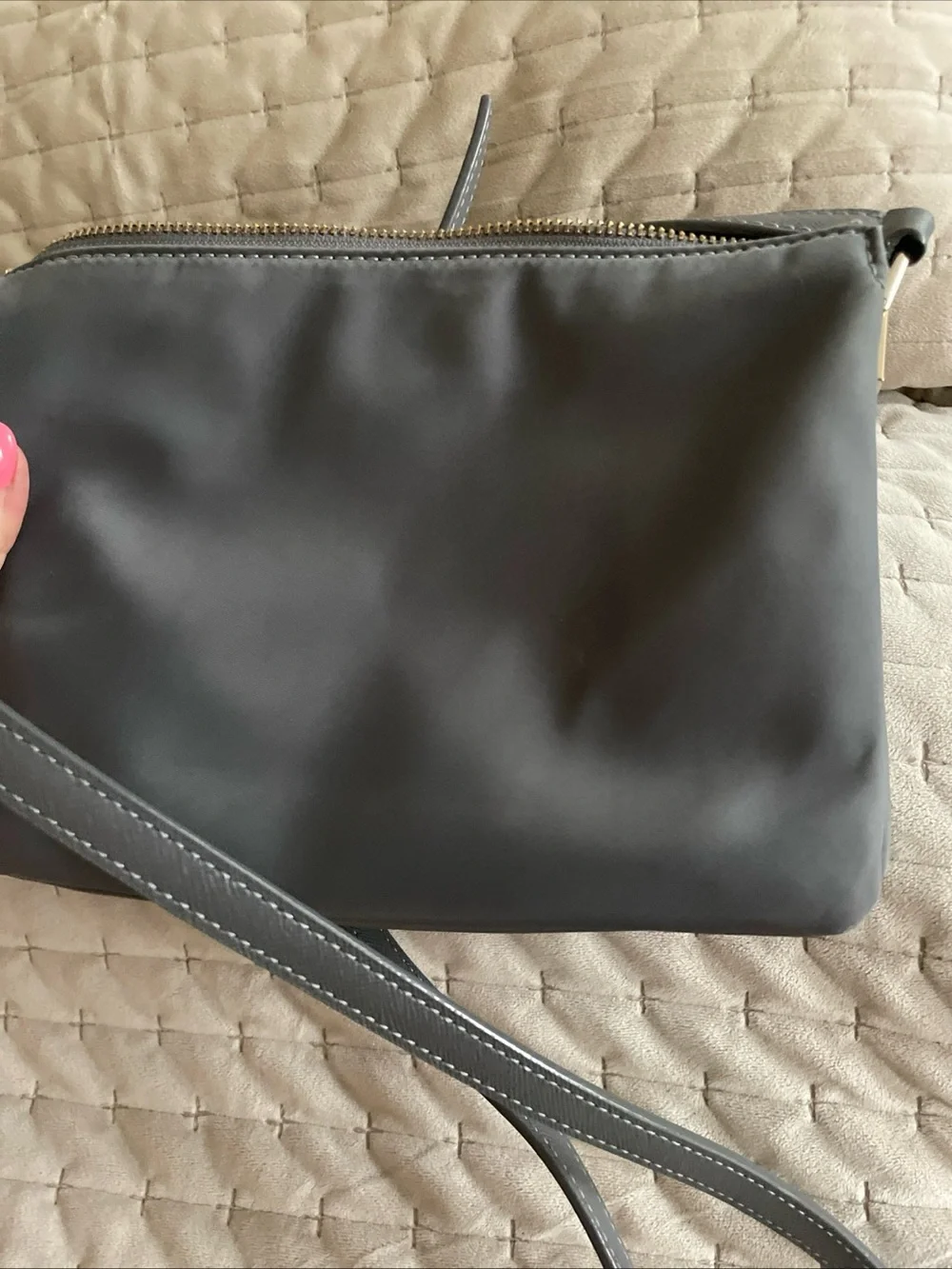 kate spade gray nylon crossbody with gold logo plaque